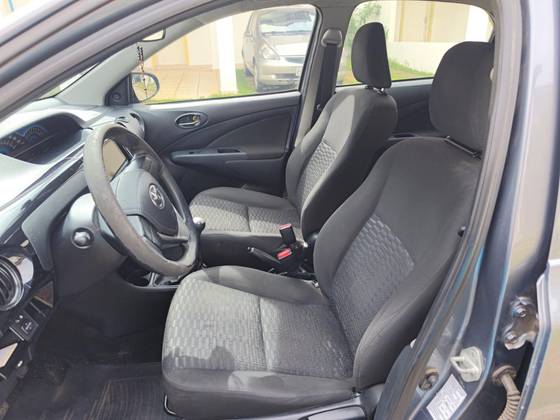 TOYOTA ETIOS 1.5 X SEDAN 16V FLEX 4P MANUAL